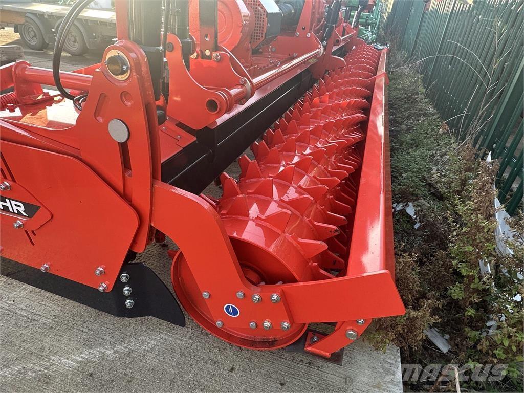 Kuhn HR6042R الكاسحات وقلابات التربة ذات المحركات
