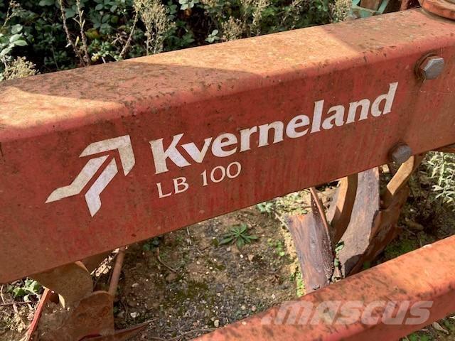 Kverneland LB100 محاريث عكسية