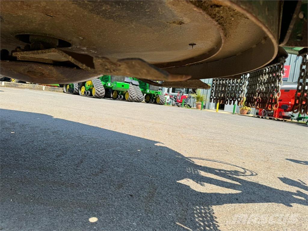 Major Eagle Wing 490 جزازات وأغطية المراعي