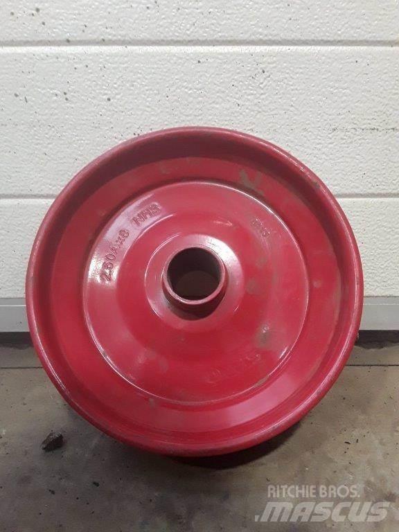  Misc. Red Rim الإطارات والعجلات والحافات