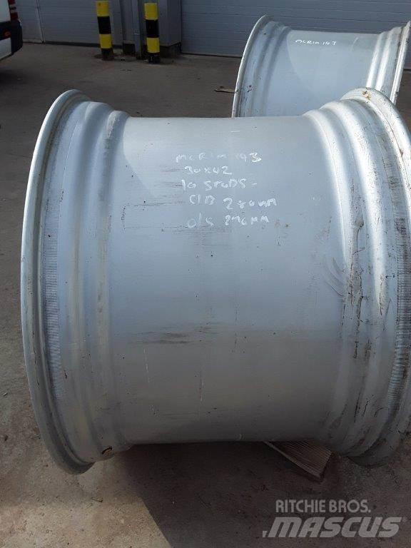  Misc. Silver Rims الإطارات والعجلات والحافات