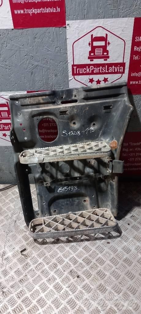 Scania 94 D   .1515193 كابينة والداخلية