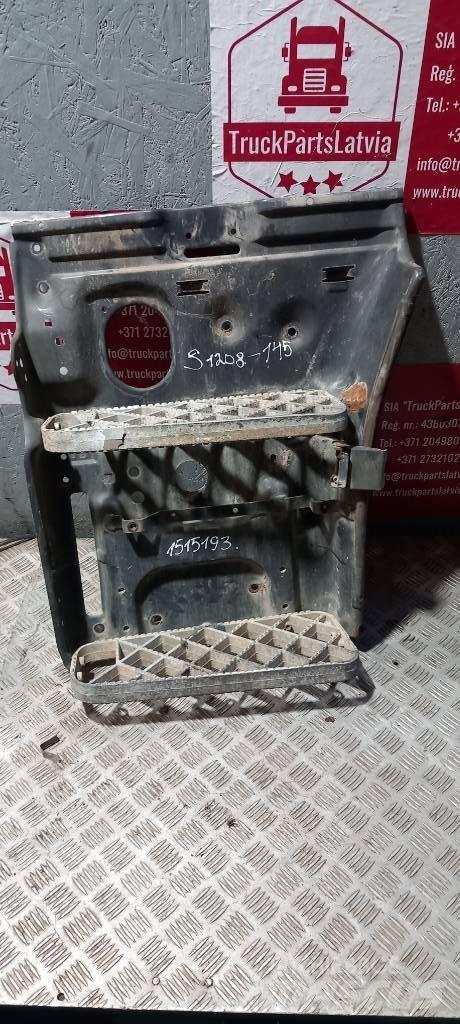 Scania 94 D   .1515193 كابينة والداخلية