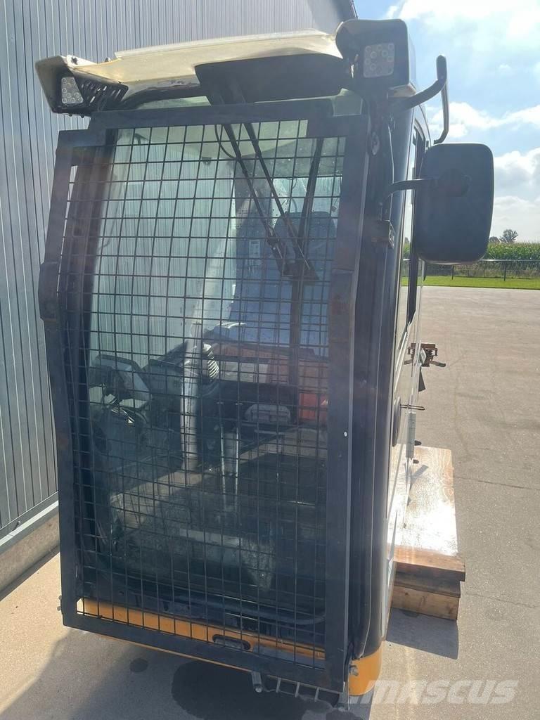 Liebherr Cabine مكونات أخرى