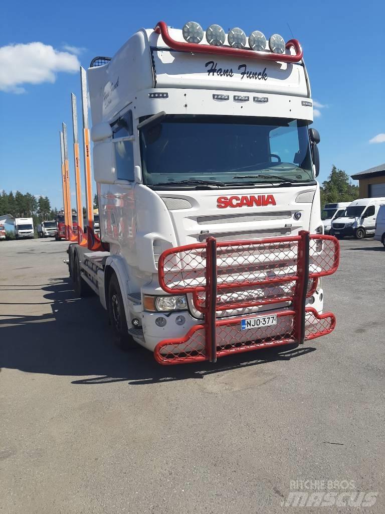Scania R 560 شاحنات أشجار