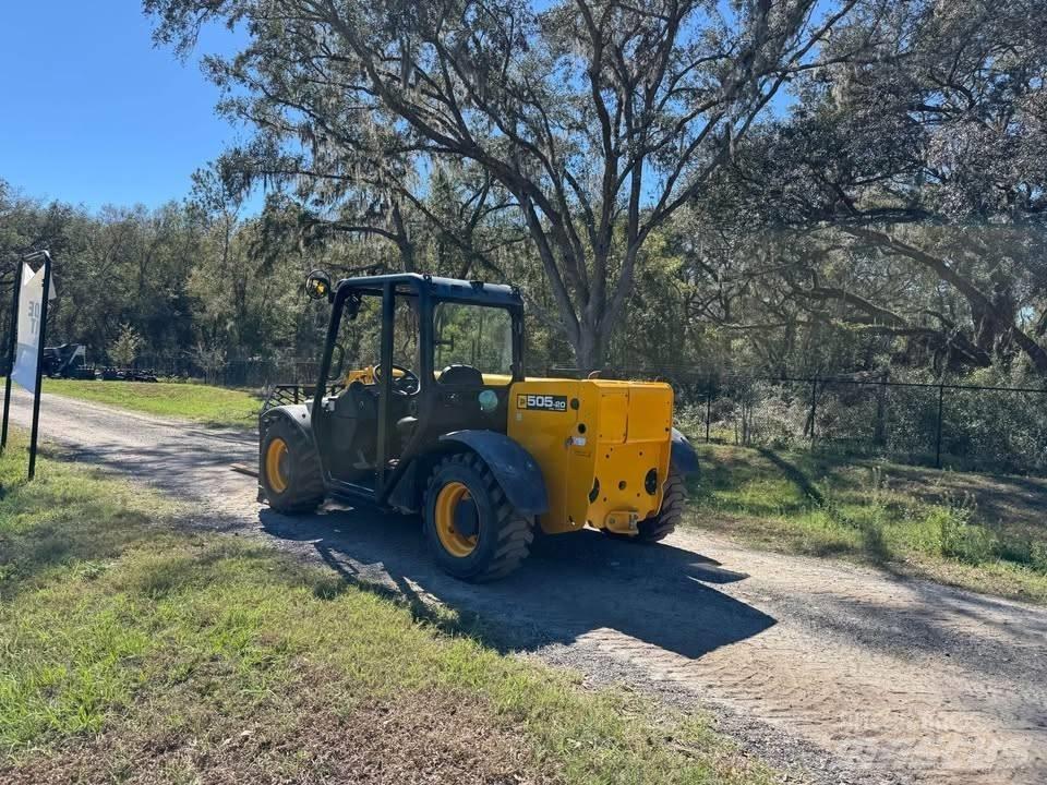 JCB 505-20 مناولات متداخلة