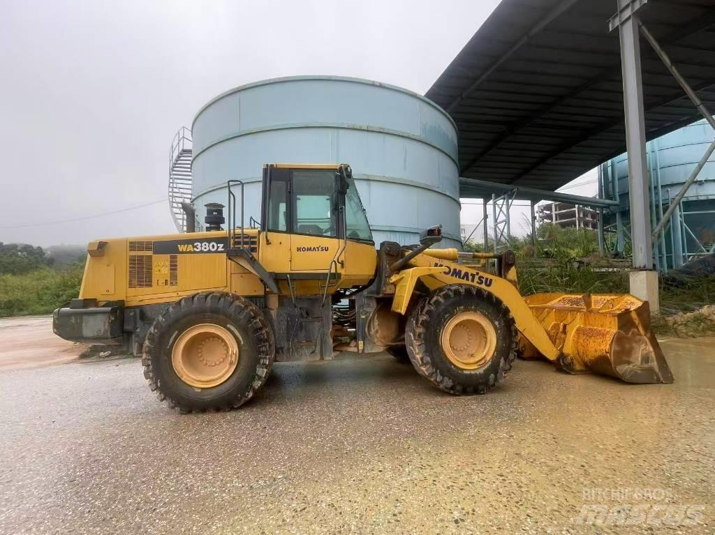 Komatsu WA 380-6 لوادر بعجل