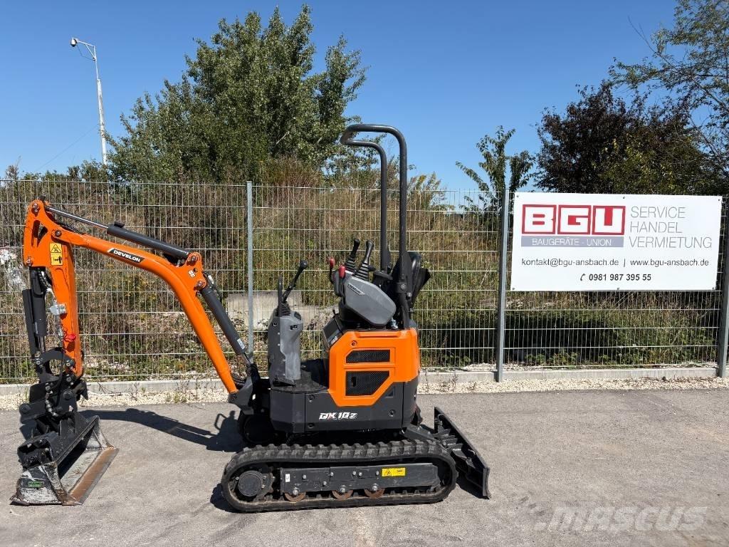 Develon DX 10 Z-7 حفارات صغيرة أقل من 7 طن (حفارات صغيرة)