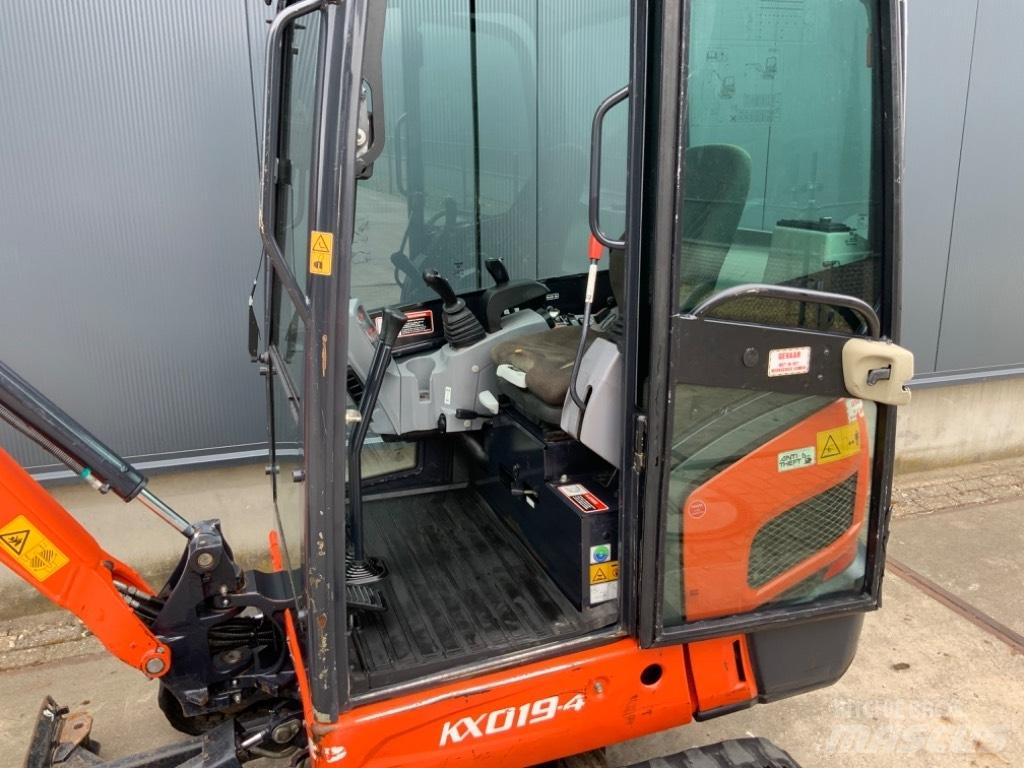 Kubota KX 019-4 حفارات صغيرة أقل من 7 طن (حفارات صغيرة)