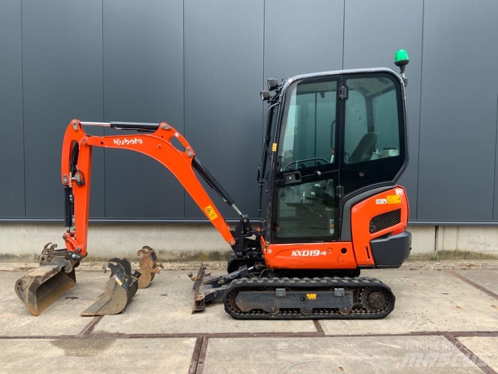 Kubota KX 019-4 حفارات صغيرة أقل من 7 طن (حفارات صغيرة)