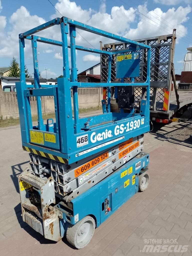 Genie GS 1930 رافعات مقصية الشكل