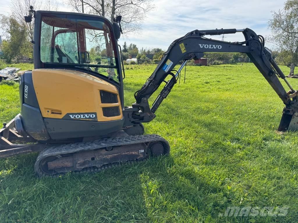 Volvo EC 35 D حفارات صغيرة أقل من 7 طن (حفارات صغيرة)