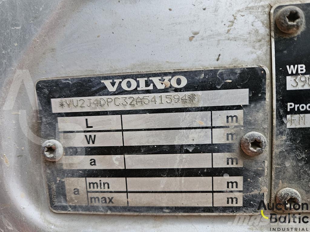 Volvo FM12 شاحنات خرسانة