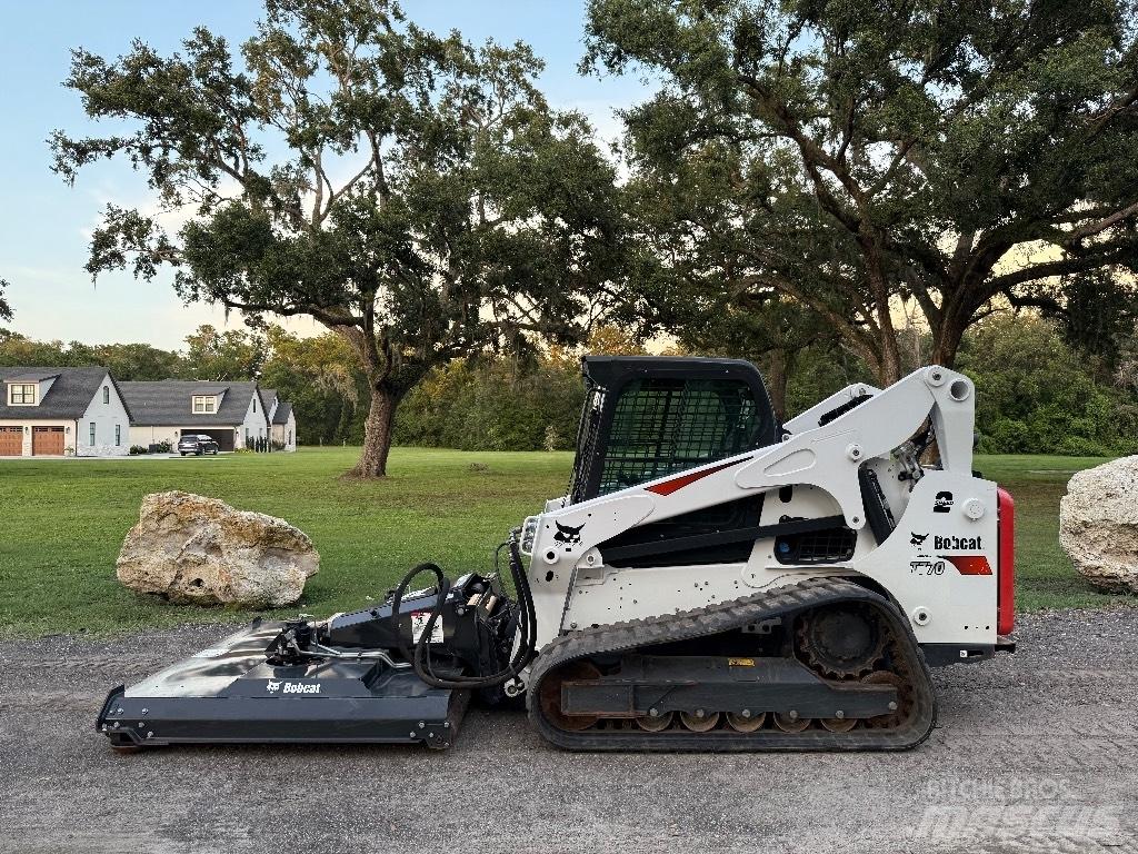 Bobcat T 770 لوادر انزلاقية التوجيه