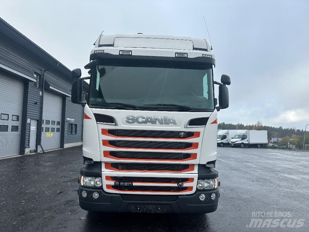 Scania R520 8x2/4 شاحنات قابلة للفك
