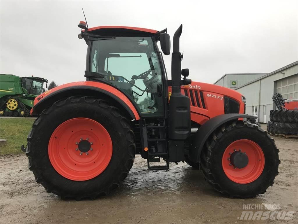 Kubota M7173 الجرارات