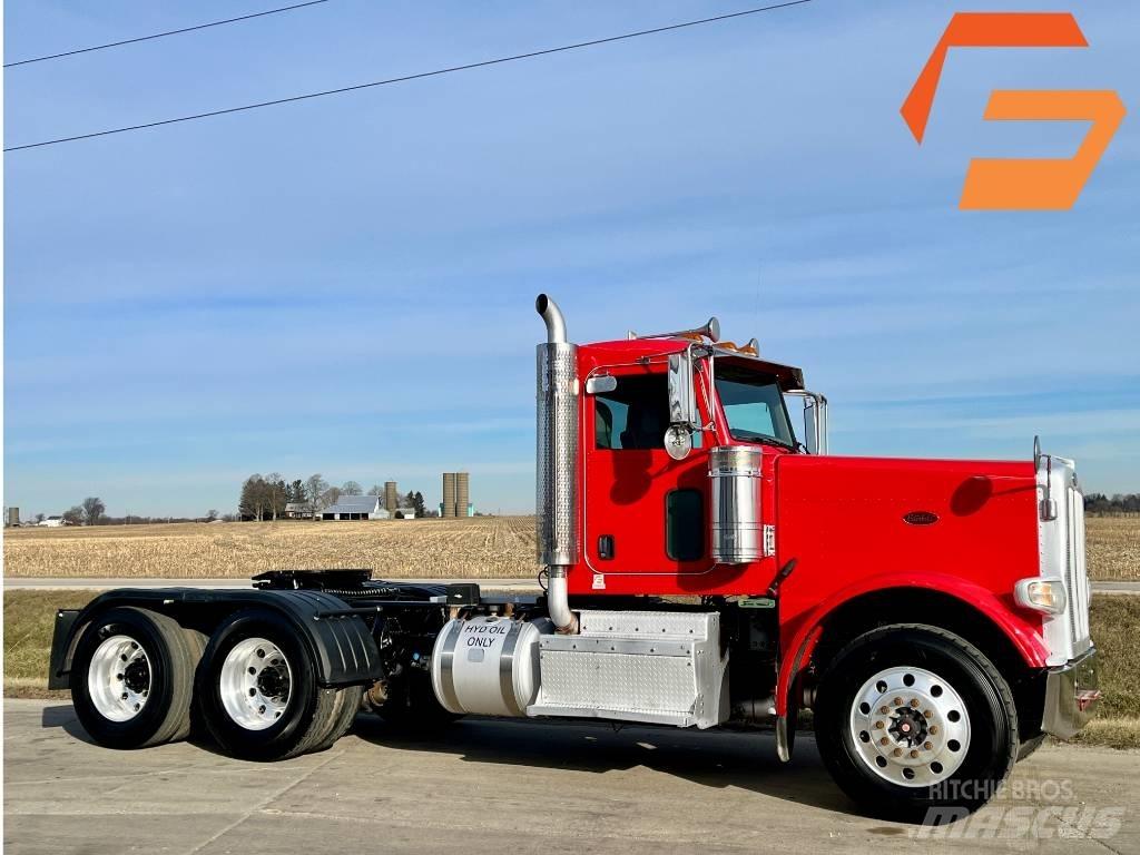 Peterbilt 388 وحدات الجر