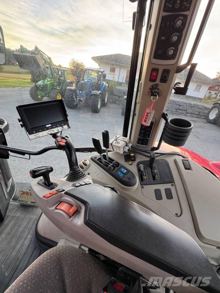 Massey Ferguson 7618 الجرارات