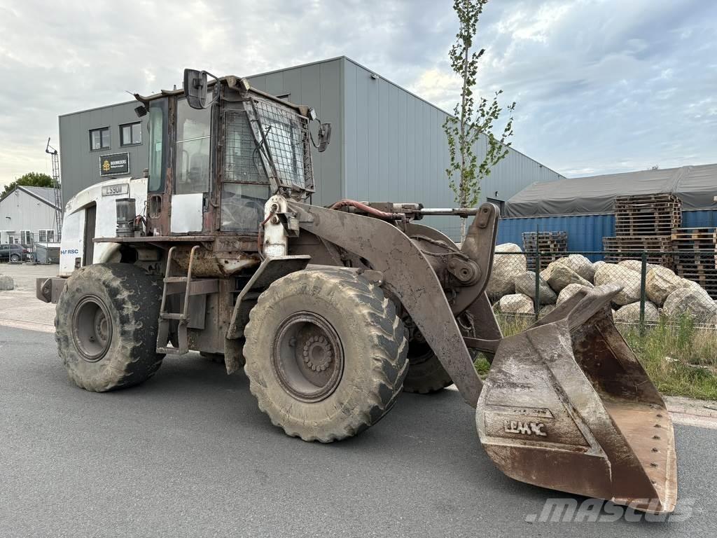 CAT 928 G لوادر بعجل