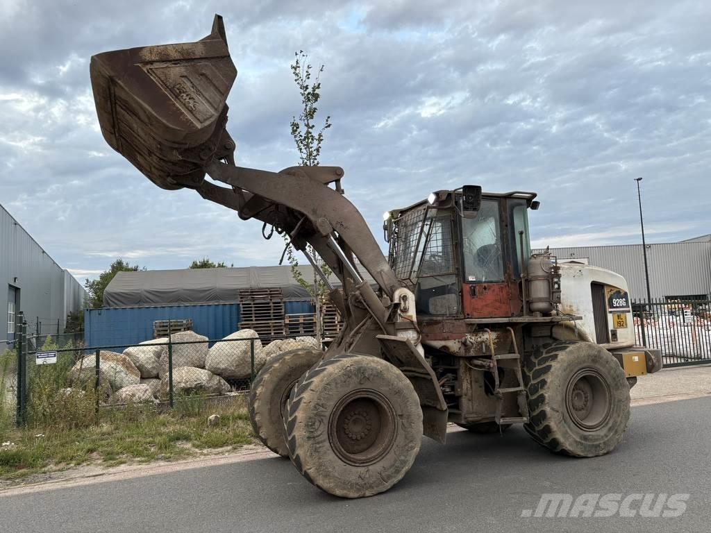 CAT 928 G لوادر بعجل