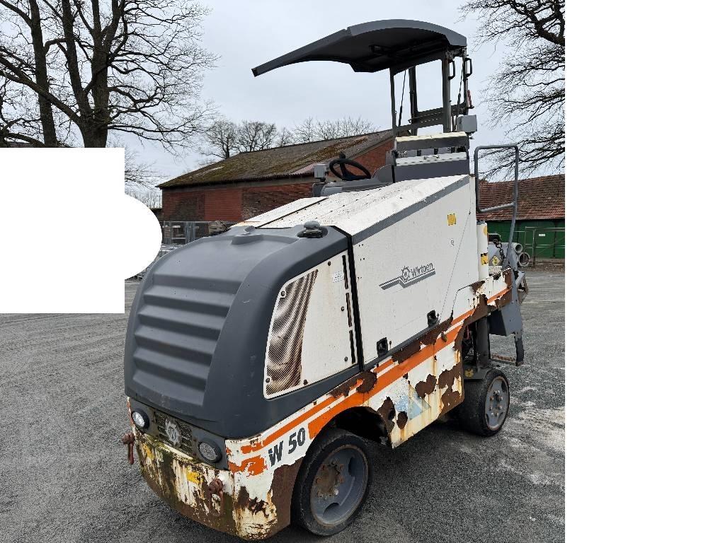 Wirtgen W 50 ماكينات الكشط البارد للأسفلت
