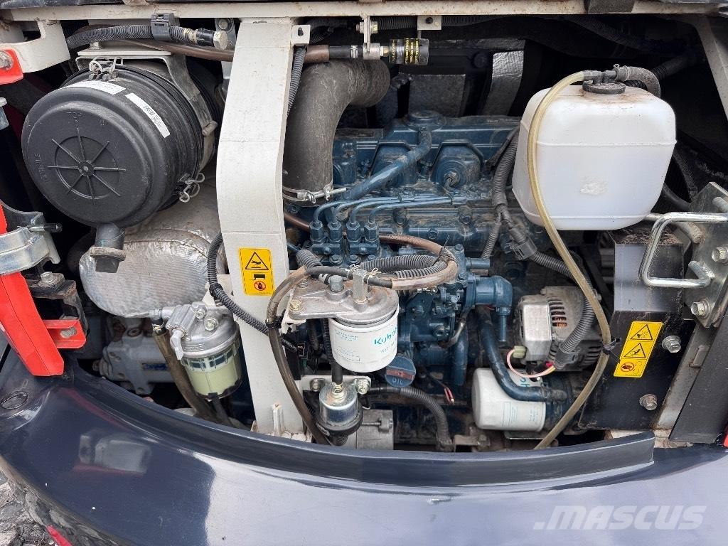 Kubota U 55-4 حفارات صغيرة أقل من 7 طن (حفارات صغيرة)
