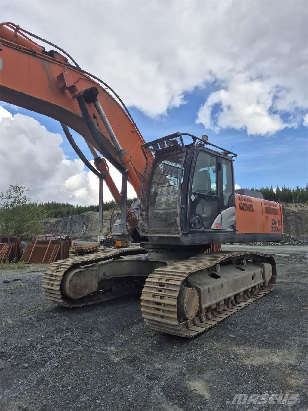 Hitachi ZX350LC-5B حفارات زحافة