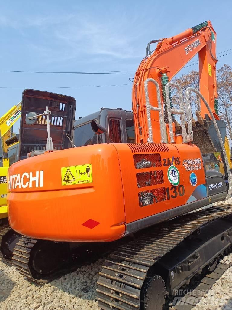 Hitachi ZX 130 حفارات وسط 7 طن - 12 طن