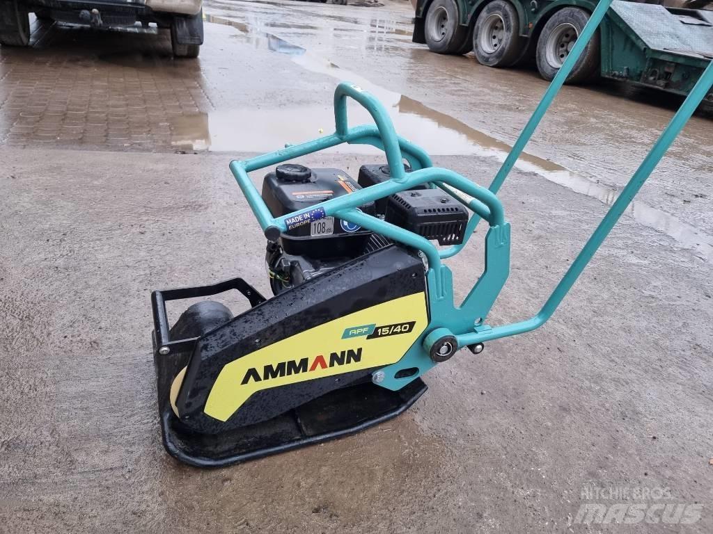 Ammann APF 15/40 دكاكات أفقية