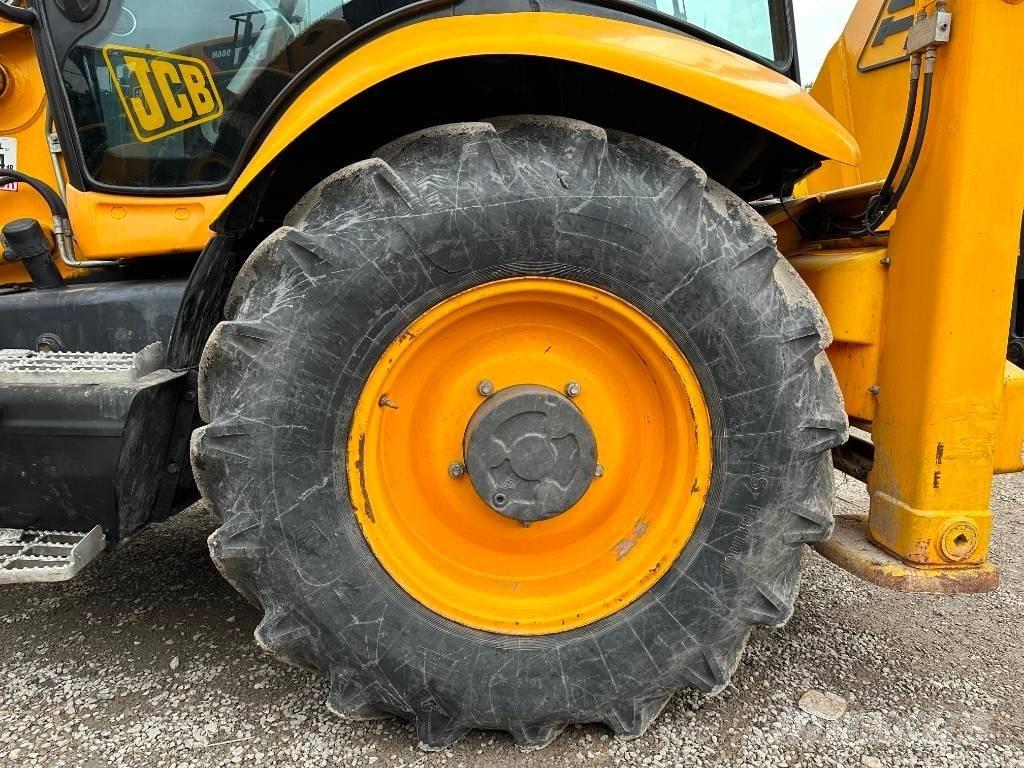 JCB 3 CX لوادر ذات جرافات عكسية