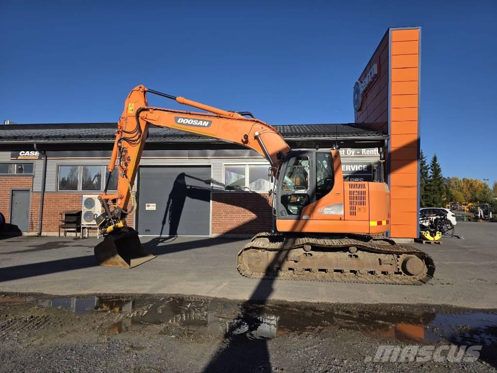 Doosan DX 235 LCR حفارات زحافة