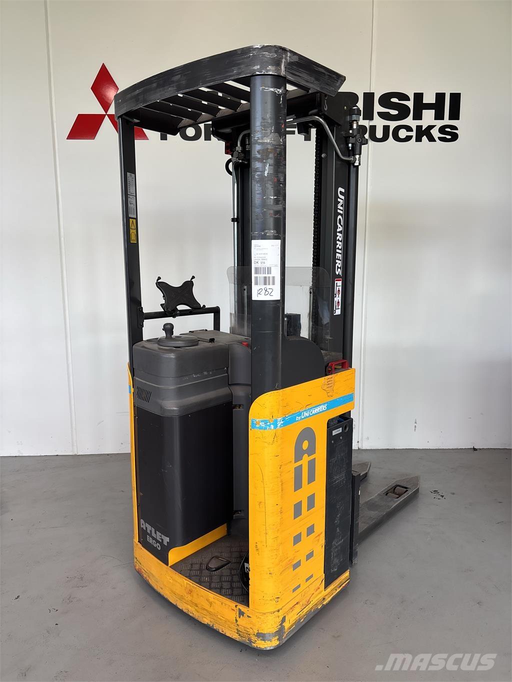 Atlet A160 شاحنات مناولة ذاتية الدفع