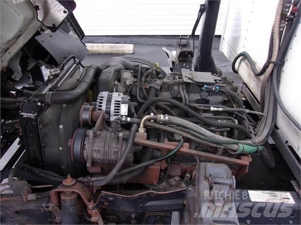 Isuzu NPR HD شاحنات بدرجة حرارة قابلة للضبط