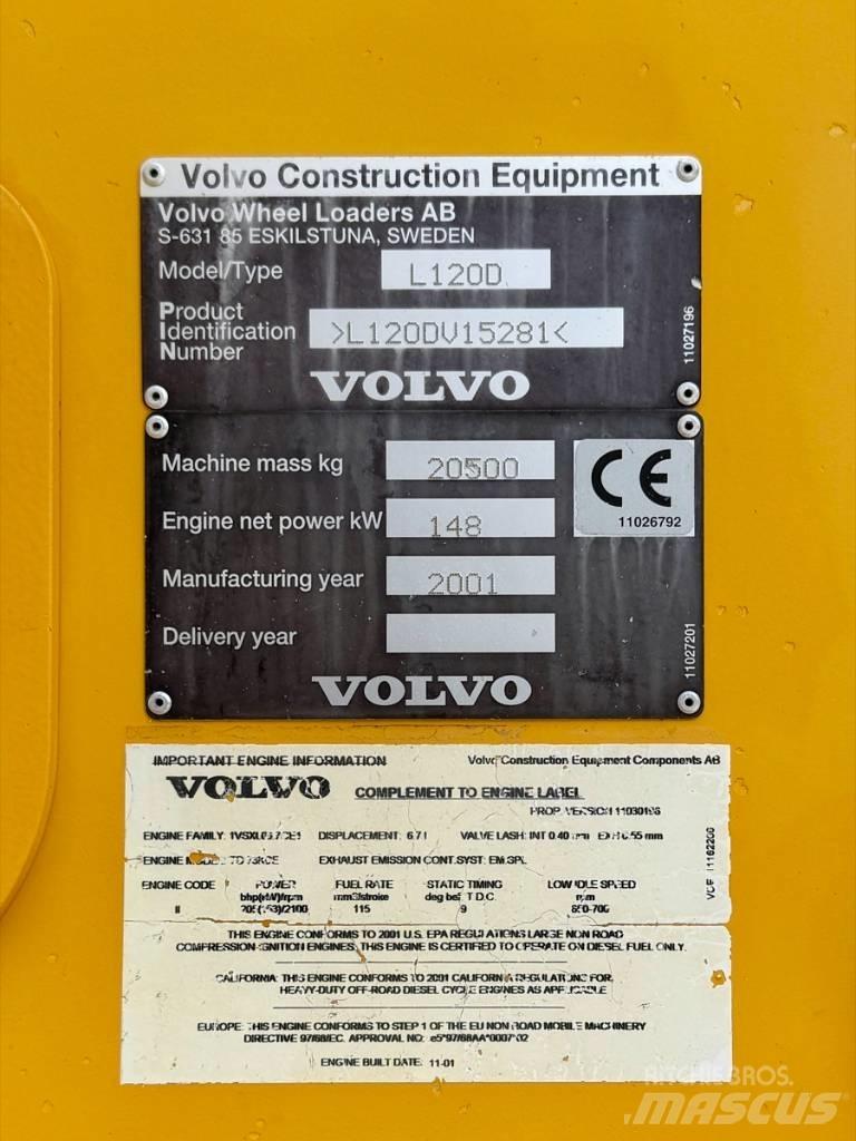 Volvo L 120 D لوادر بعجل