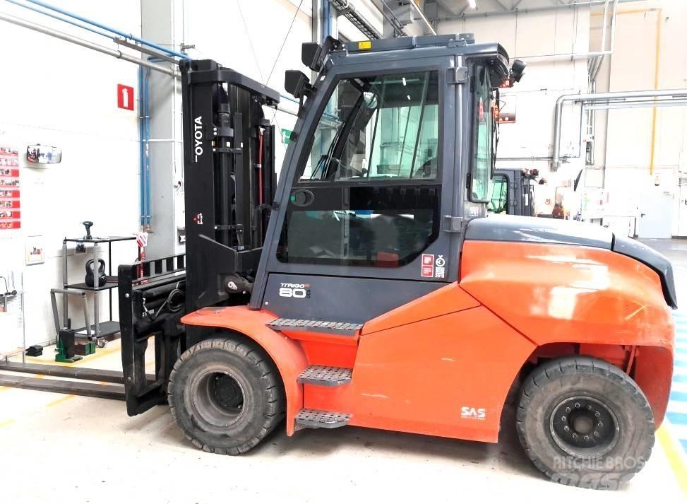 Toyota 9 FBH 80 T شاحنات ذات رافعات شوكية تعمل بالكهرباء