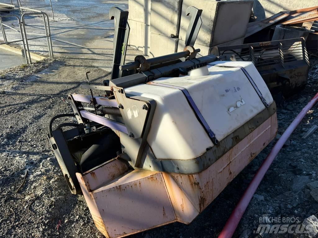Holms 300 - 2,2/2000 كناسات