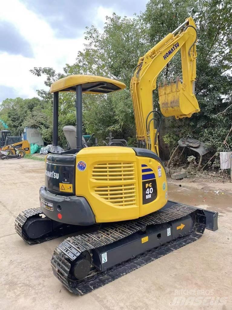 Komatsu PC 40 MR حفارات صغيرة أقل من 7 طن (حفارات صغيرة)