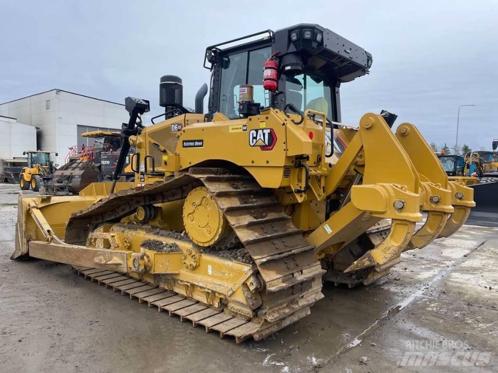 CAT D6 XE LGP بلدوزرات مجنزرة