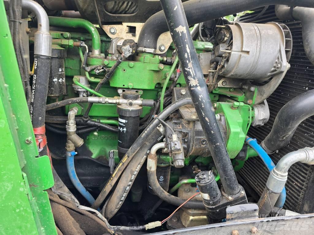 John Deere 1070 E حصادات