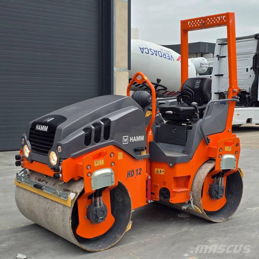 Hamm HD 12 VV مداحل ثنائية الاسطوانة