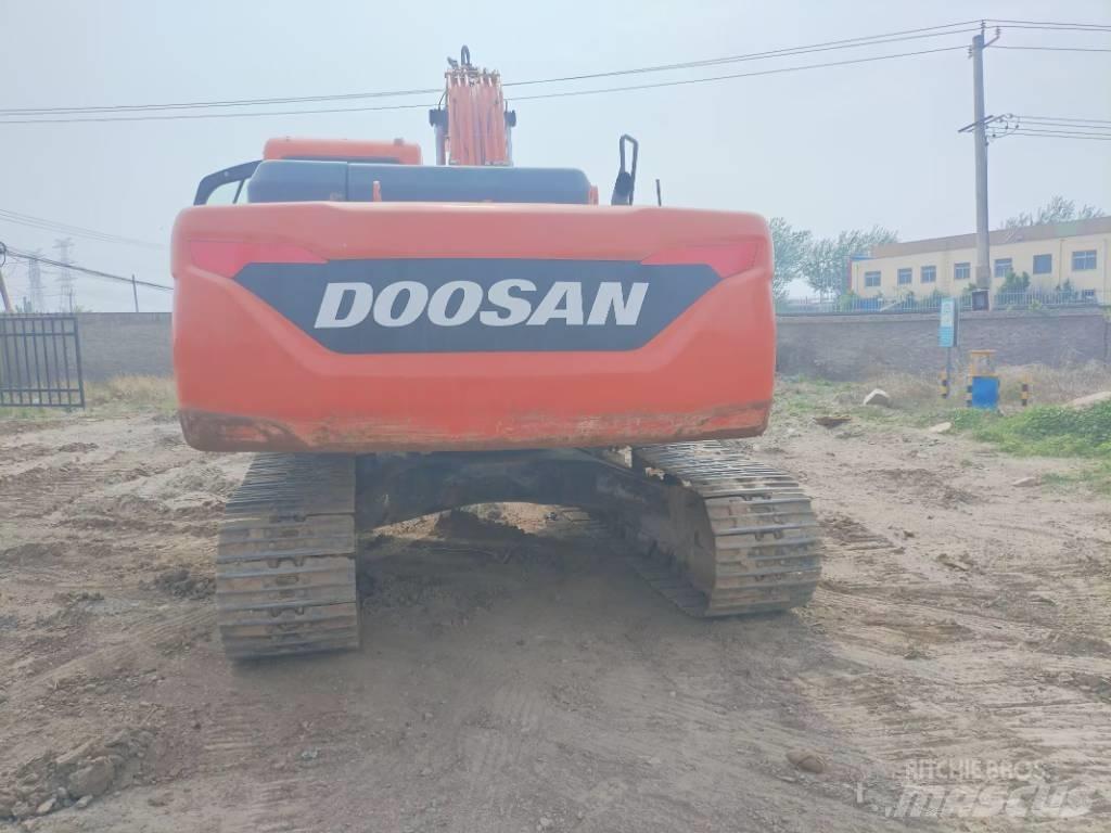 Doosan DX225LC-9C حفارات زحافة
