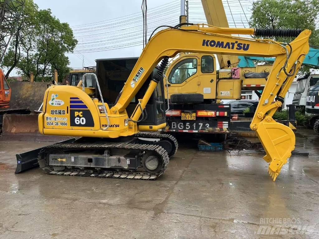 Komatsu PC 60 حفارات زحافة