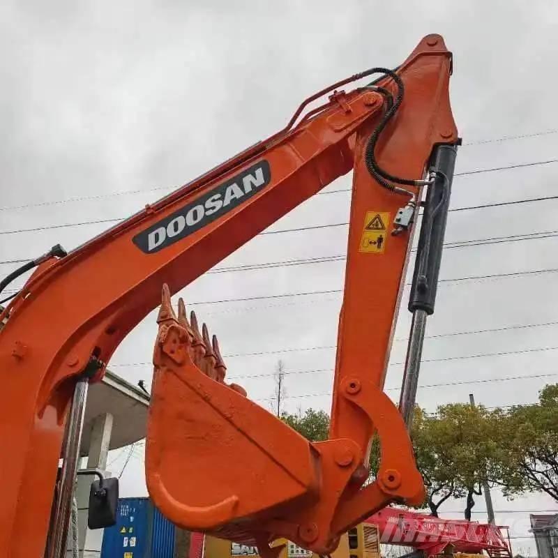 Doosan DX55-9C حفارات صغيرة أقل من 7 طن (حفارات صغيرة)