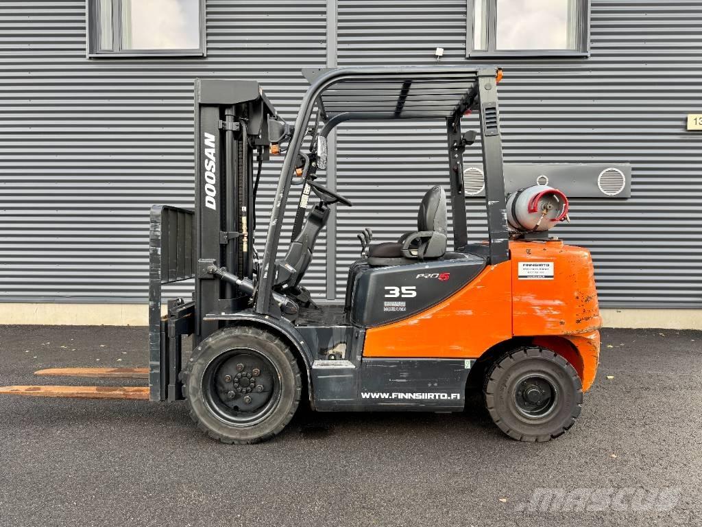 Doosan G 35 C-5 شاحنات LPG