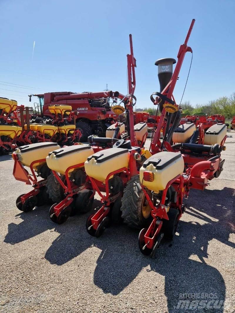 Väderstad TPF8 مثاقيب