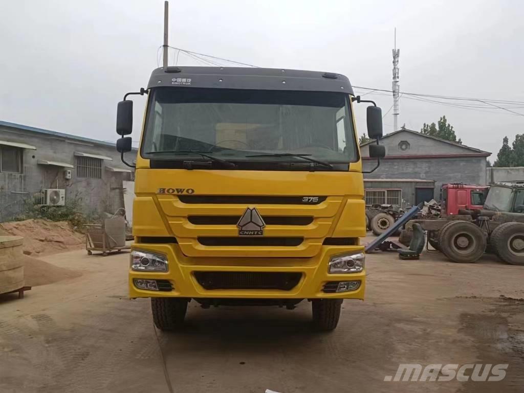 Howo 375 تفريغ المقطورات