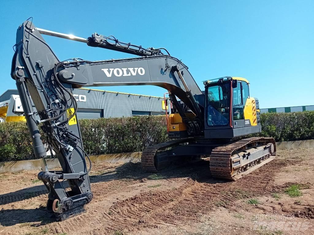 Volvo ECR 355 E حفارات زحافة