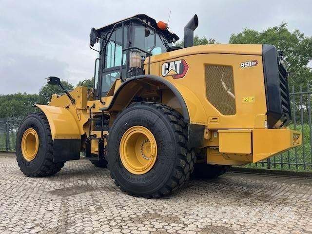 CAT 950 GC لوادر بعجل