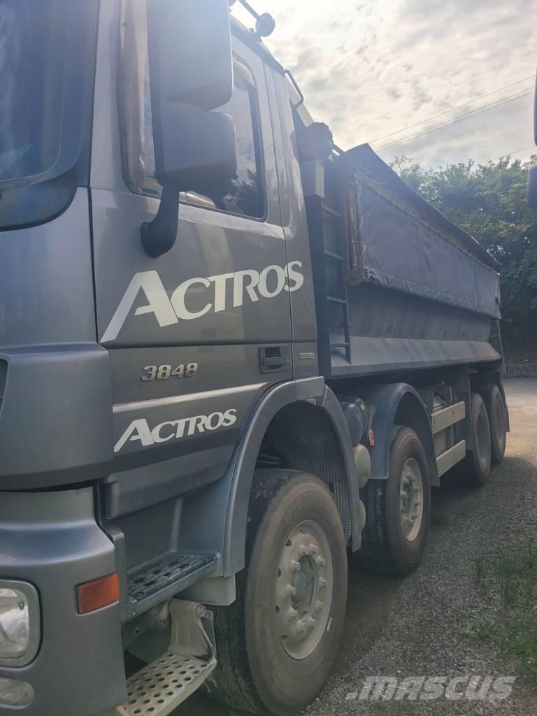 Mercedes-Benz 3848 عربات نقل قلابة للمواقع