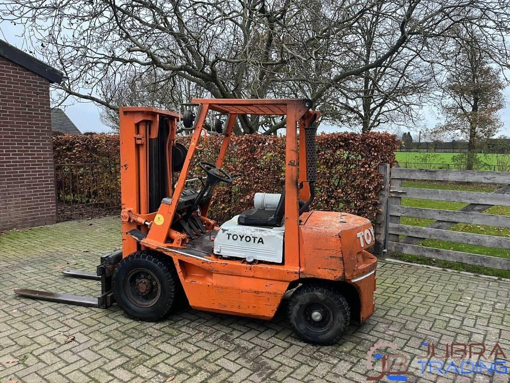 Toyota 02-4FD25 شاحنات الديزل